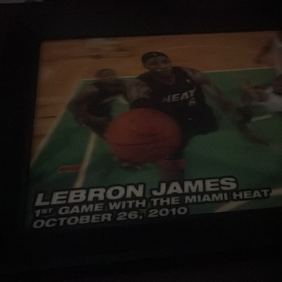 Lebron James 1st game Miami Heat - Picture 10 of 10